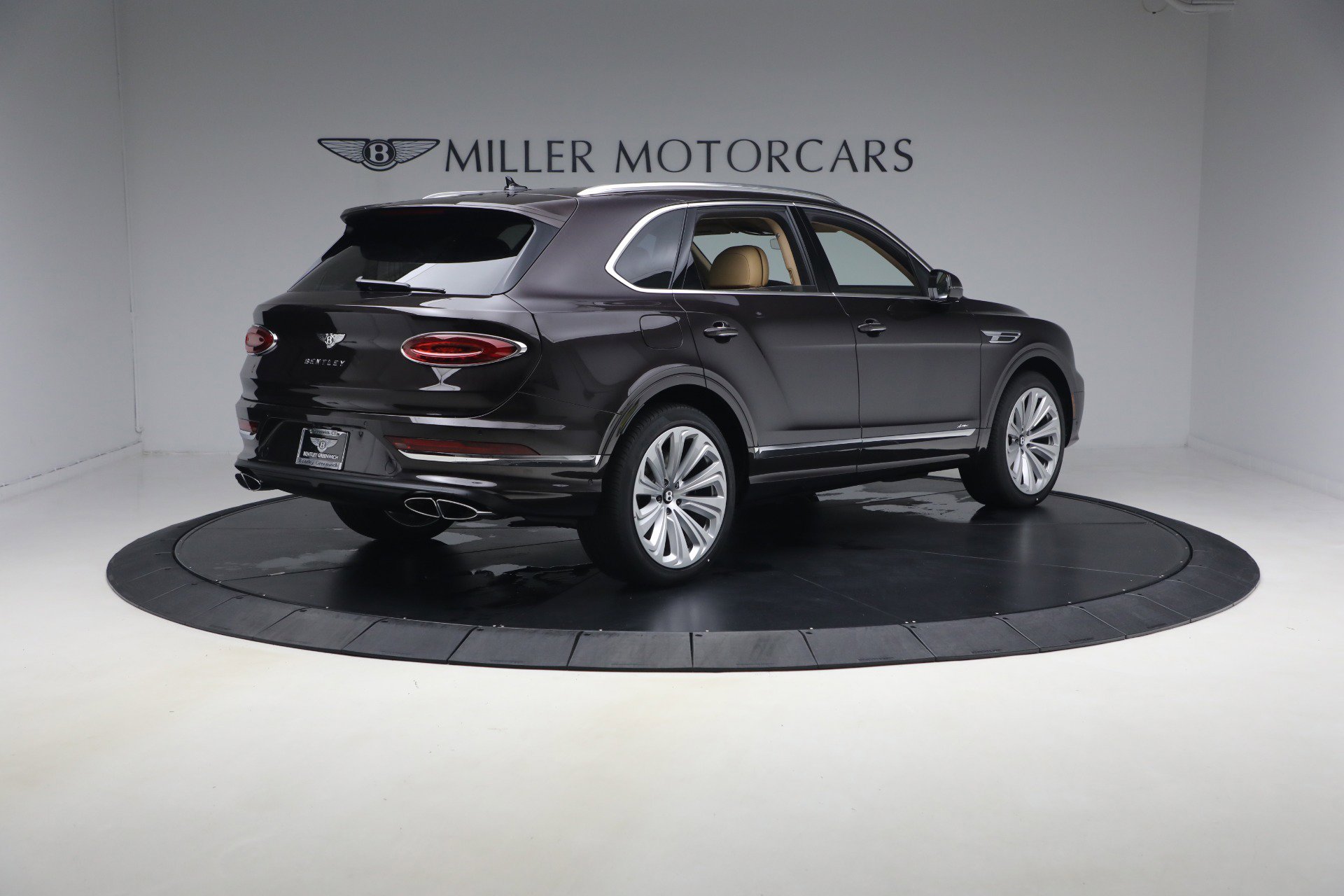 New 2026 Bentley Bentayga AWD/4WD image 8