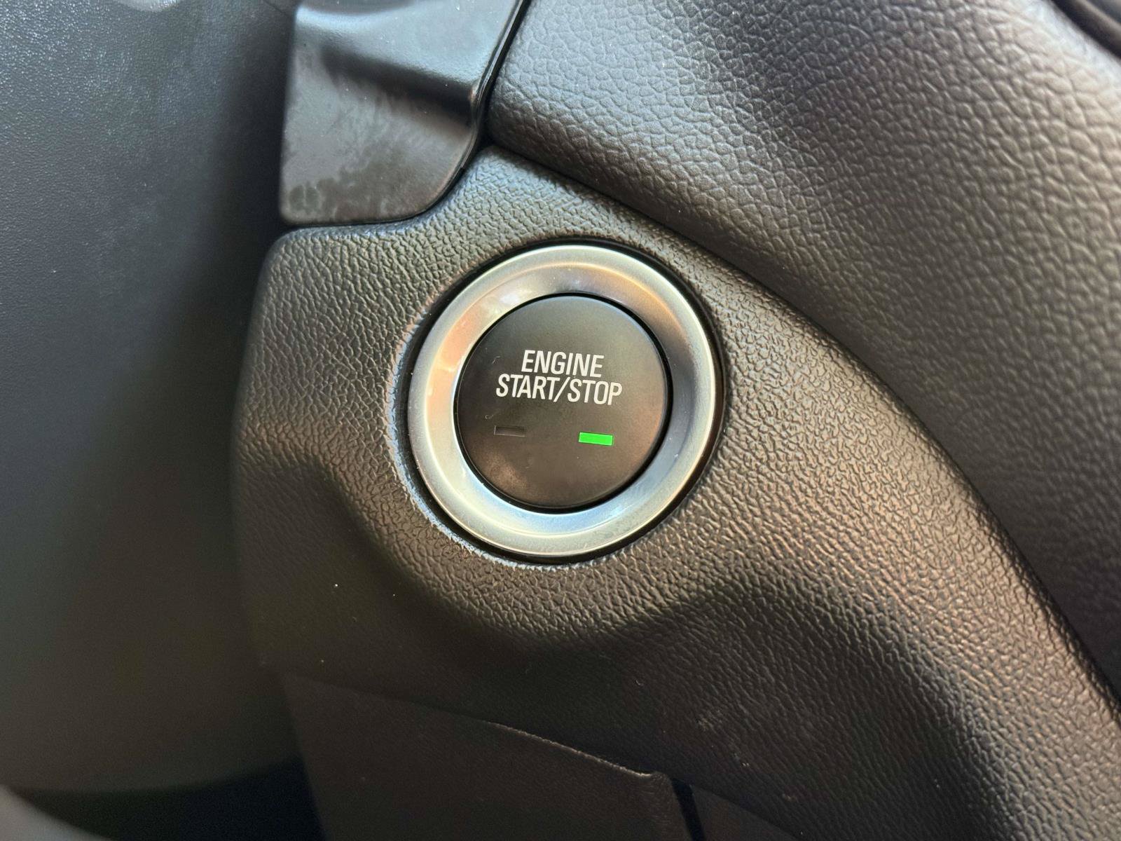 Used 2023 Chevrolet Equinox LT AWD/4WD image 26