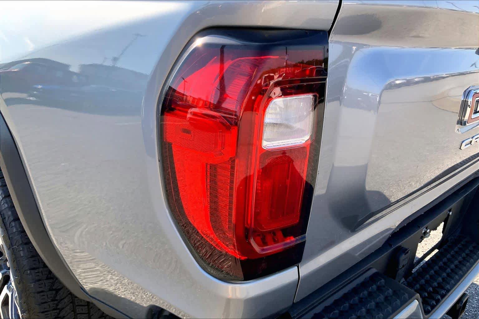 Used 2024 GMC Canyon AT4 w/ Canyon Safety Plus Package AWD/4WD image 45
