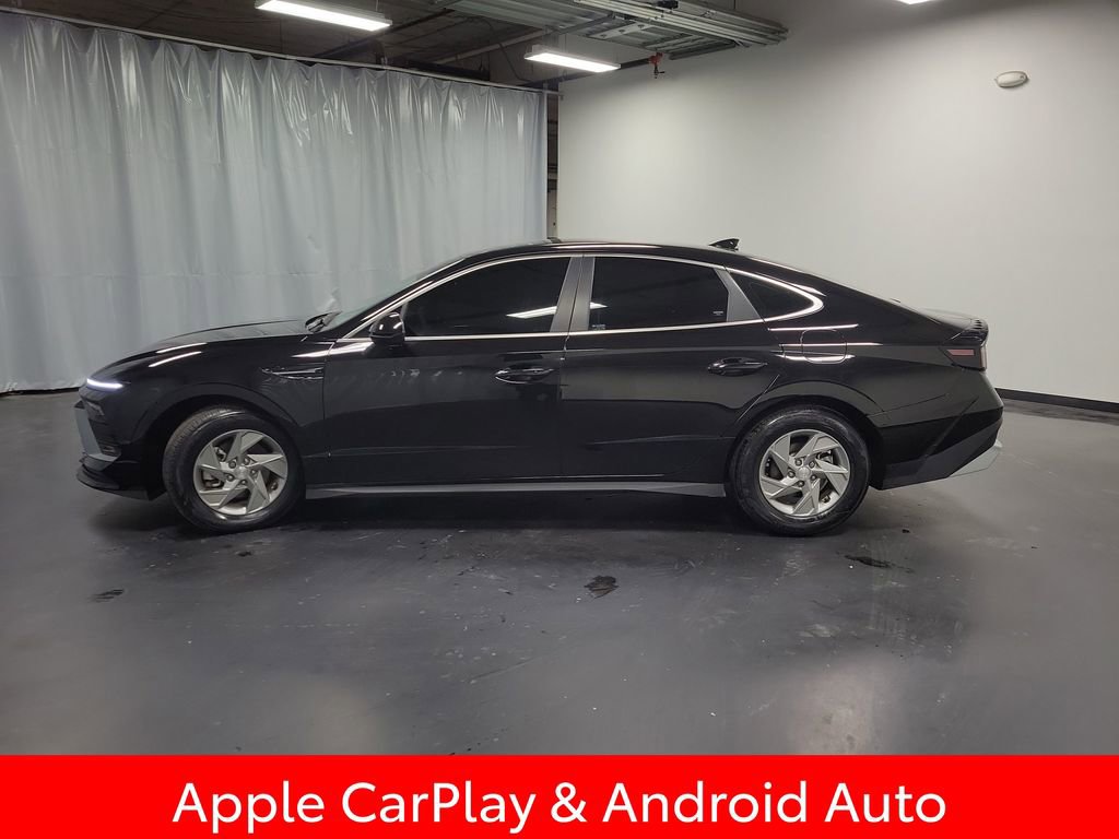 Used 2025 Hyundai Sonata SE FWD image 5