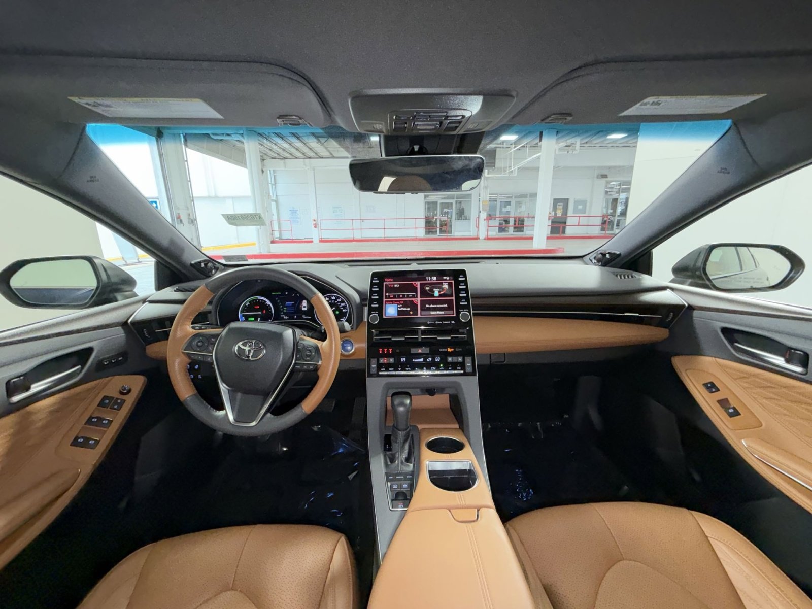 Used 2019 Toyota Avalon Limited w/ Advanced Safety Package image 23