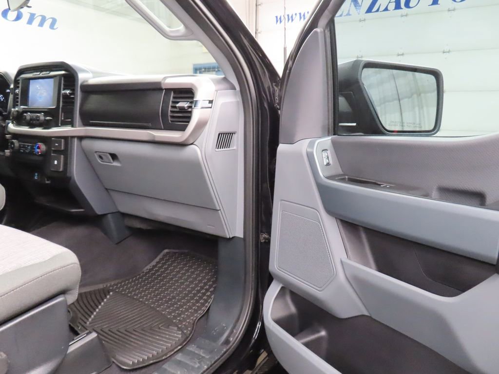 Used 2023 Ford F150 XLT w/ Trailer Tow Package image 25