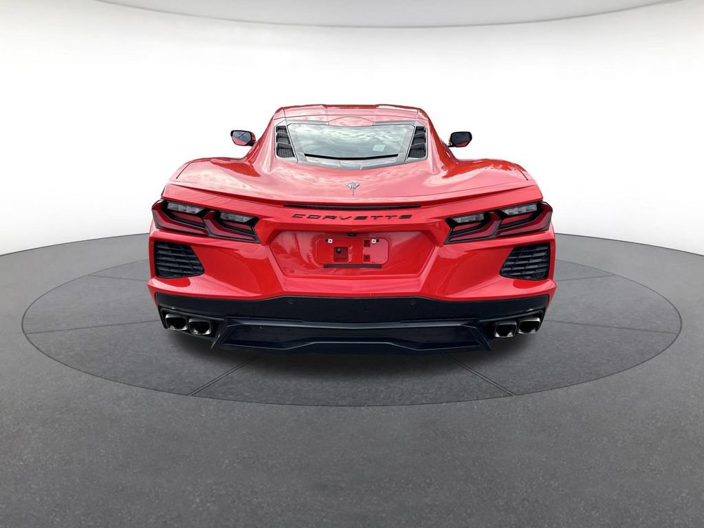 Used 2022 Chevrolet Corvette Stingray Coupe w/ 1LT RWD image 4