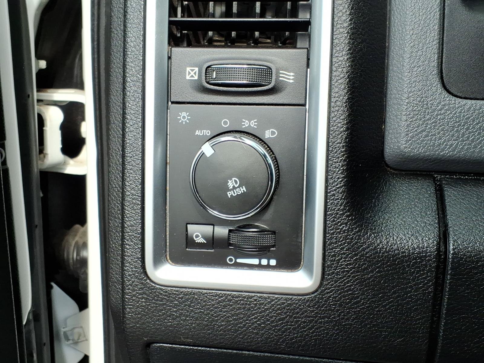 Used 2016 RAM 1500 Outdoorsman AWD/4WD image 13