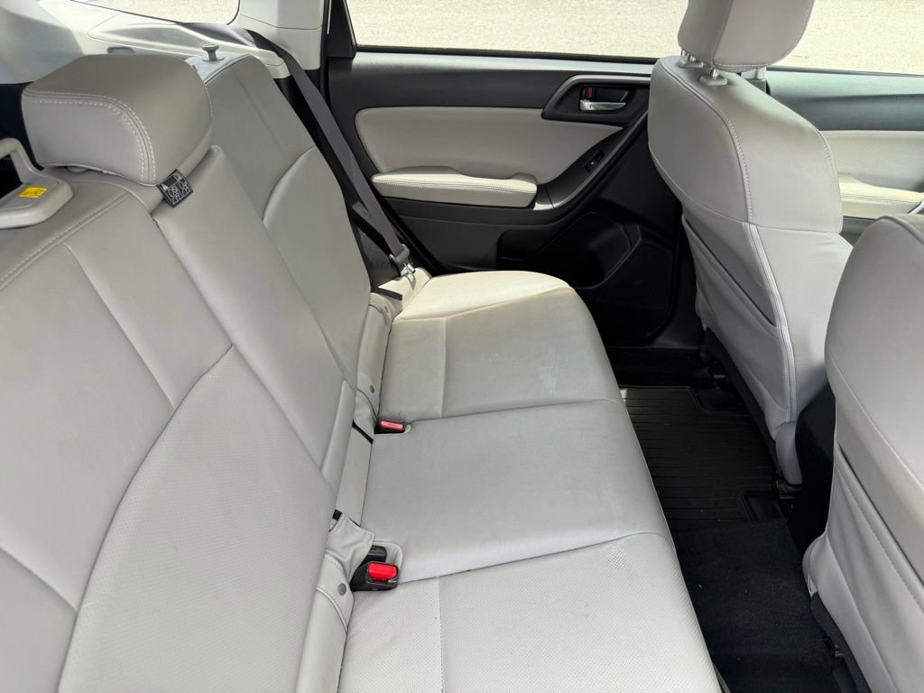 Used 2014 Subaru Forester 2.5i Limited AWD/4WD image 17