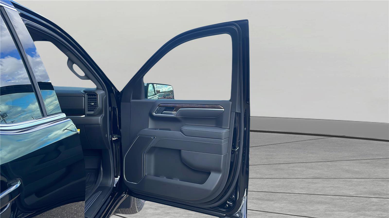 New 2026 GMC Sierra 1500 SLE image 20