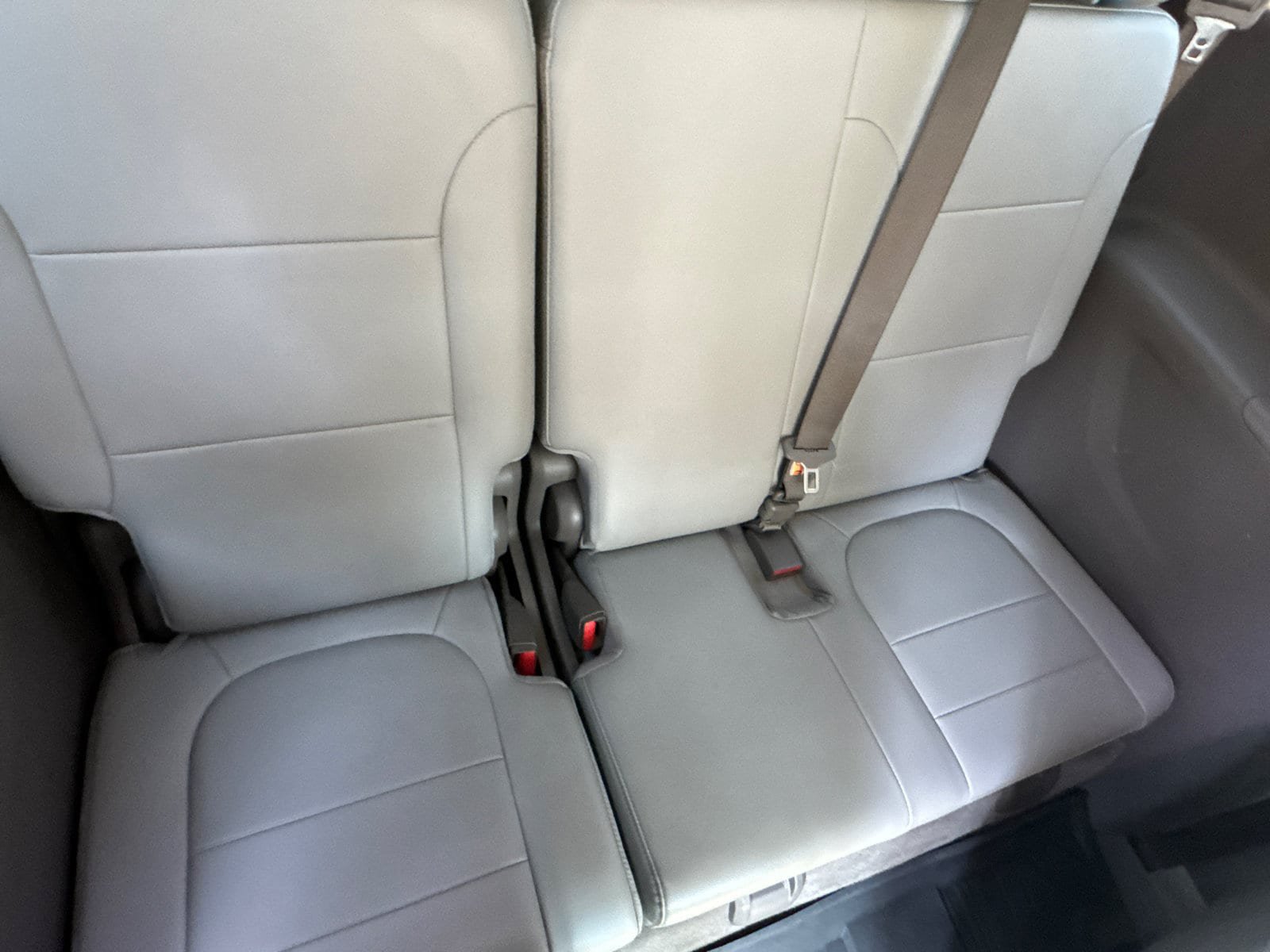 Used 2020 Chevrolet Traverse Premier FWD image 20