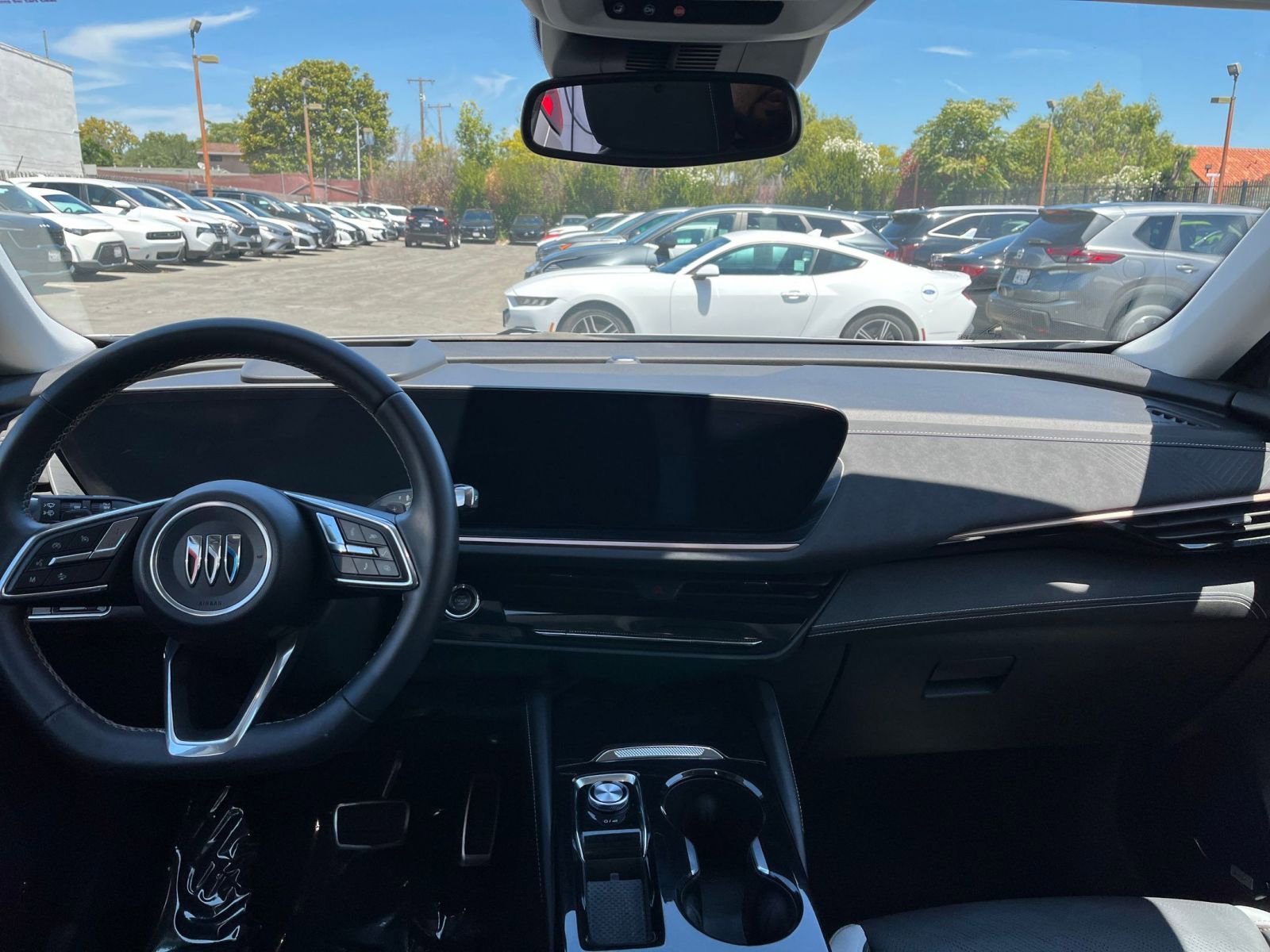 Used 2024 Buick Envision Sport Touring image 33