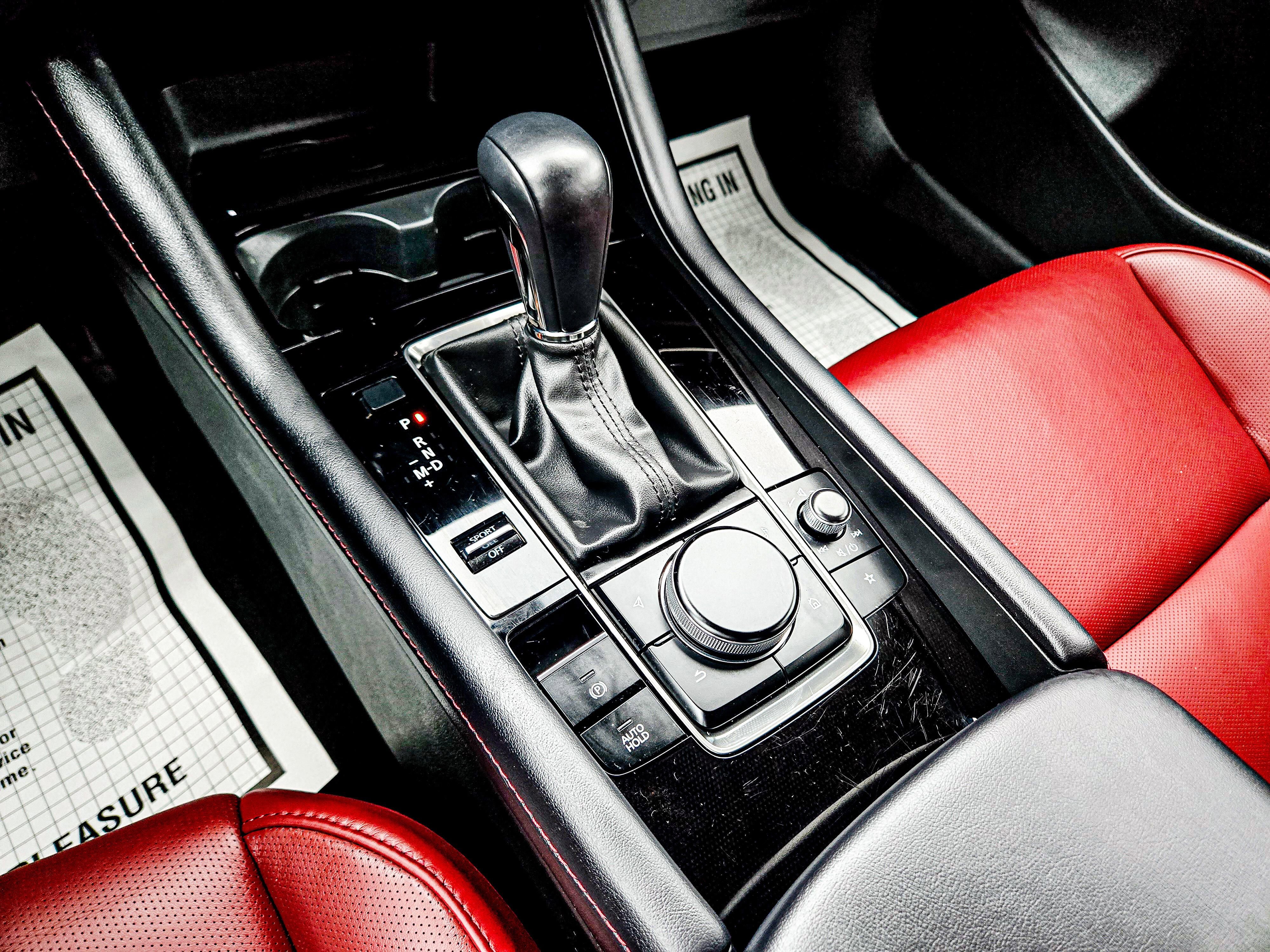 Used 2025 MAZDA MAZDA3 s image 18