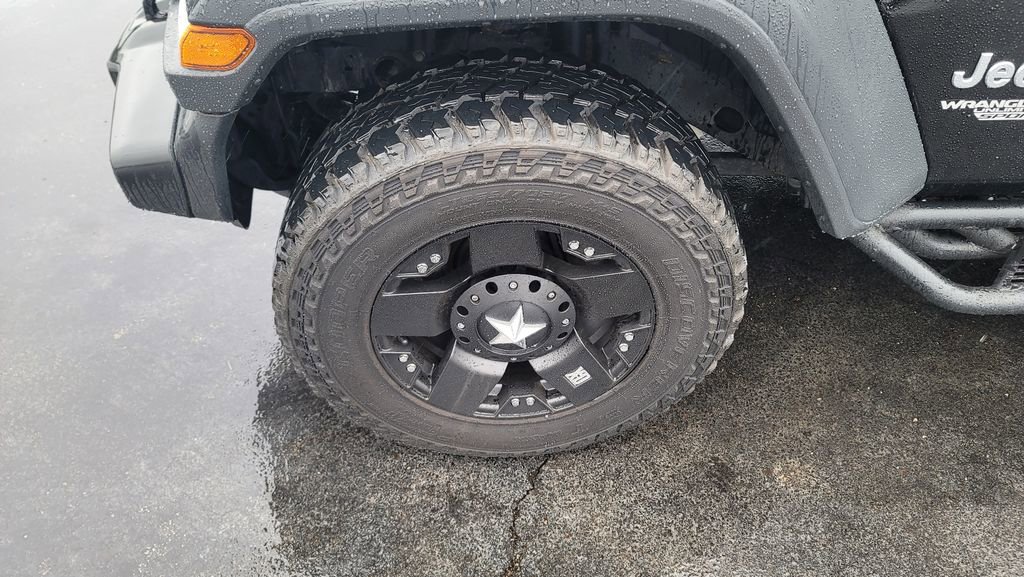 Used 2018 Jeep Wrangler Unlimited Sport S image 6