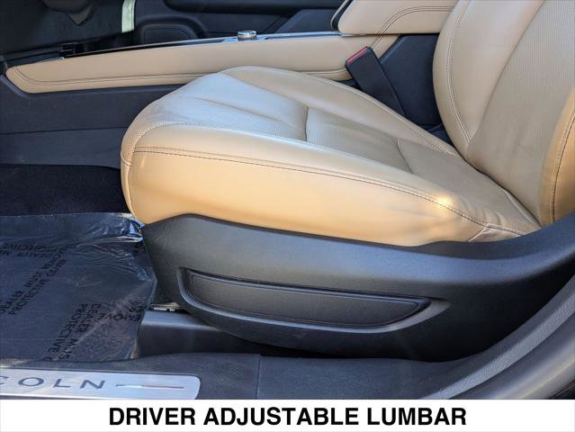 Used 2023 Lincoln Corsair Reserve image 23