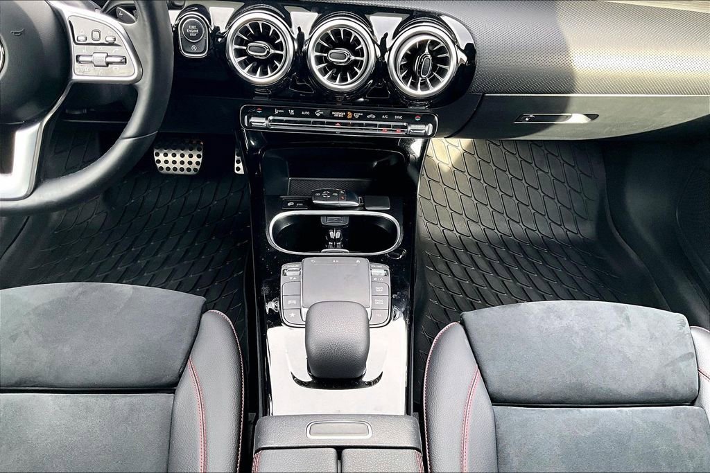 Certified 2023 Mercedes-Benz CLA 250 4MATIC image 24