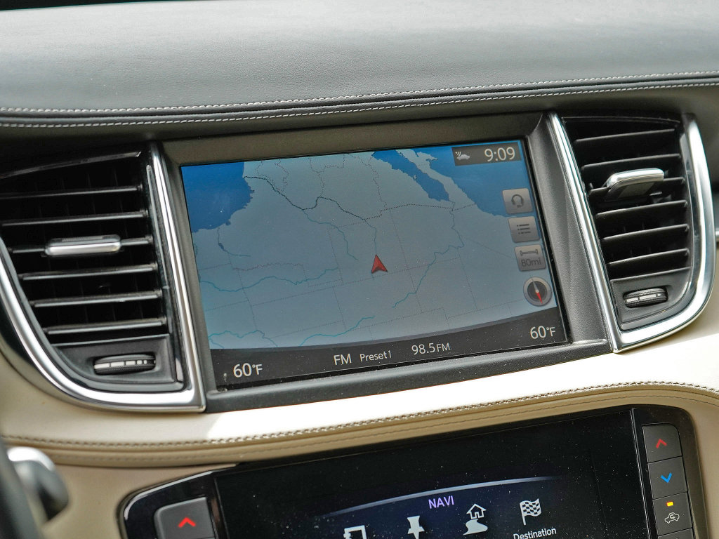 Used 2019 INFINITI QX50 Essential w/ Proactive Package image 17