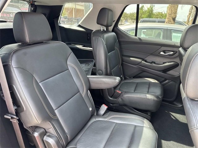 Used 2021 Chevrolet Traverse LT w/ LT Premium Package image 9