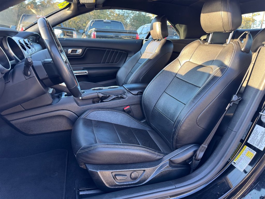 Used 2023 Ford Mustang Premium image 24