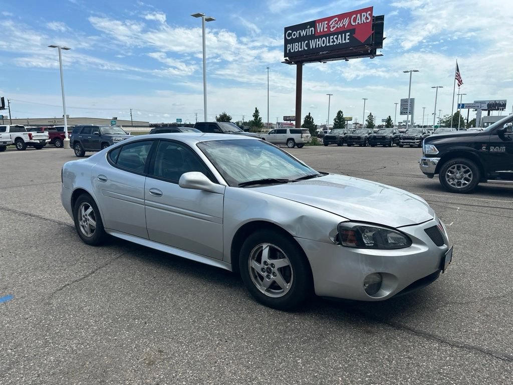 Used 2004 Pontiac Grand Prix GT w/ Drivers Package FWD image 12