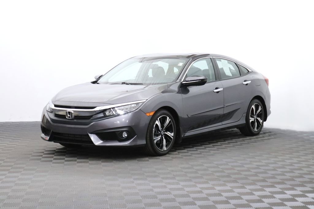 Used 2017 Honda Civic Touring image 5