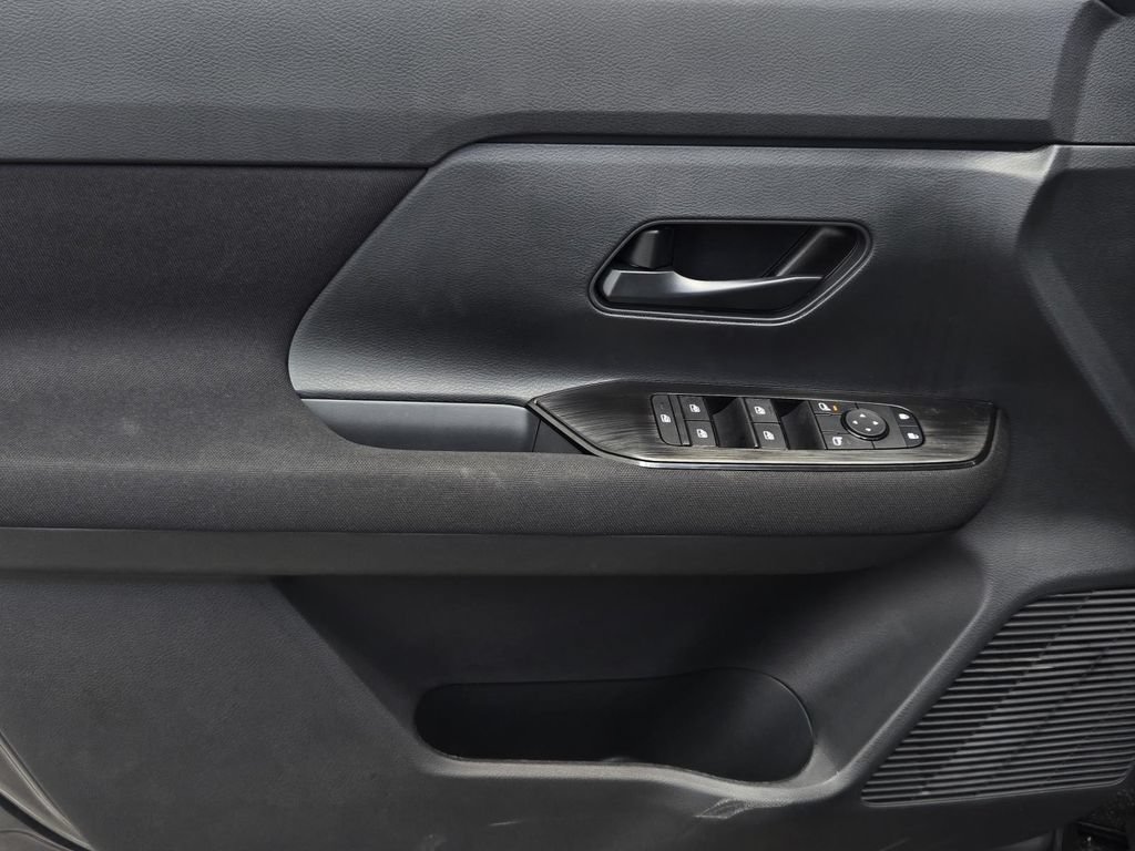 New 2026 Nissan Kicks S FWD image 16