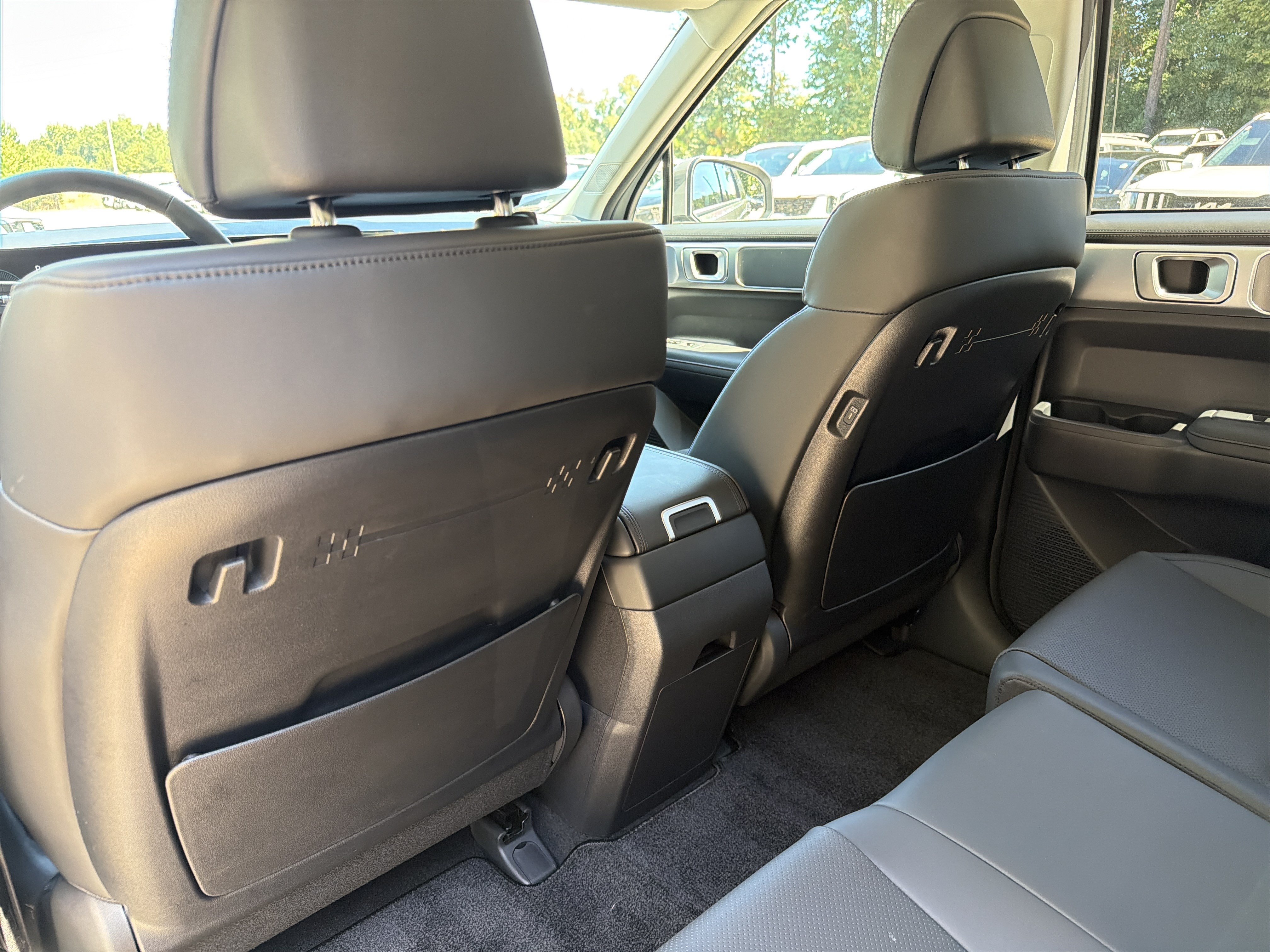 Used 2026 Hyundai Santa Fe SEL FWD image 17