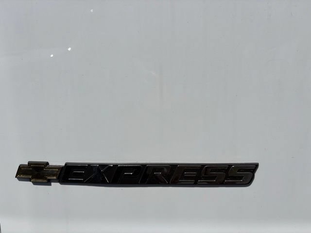 Used 2024 Chevrolet Express 2500 w/ Driver Convenience Package RWD image 6