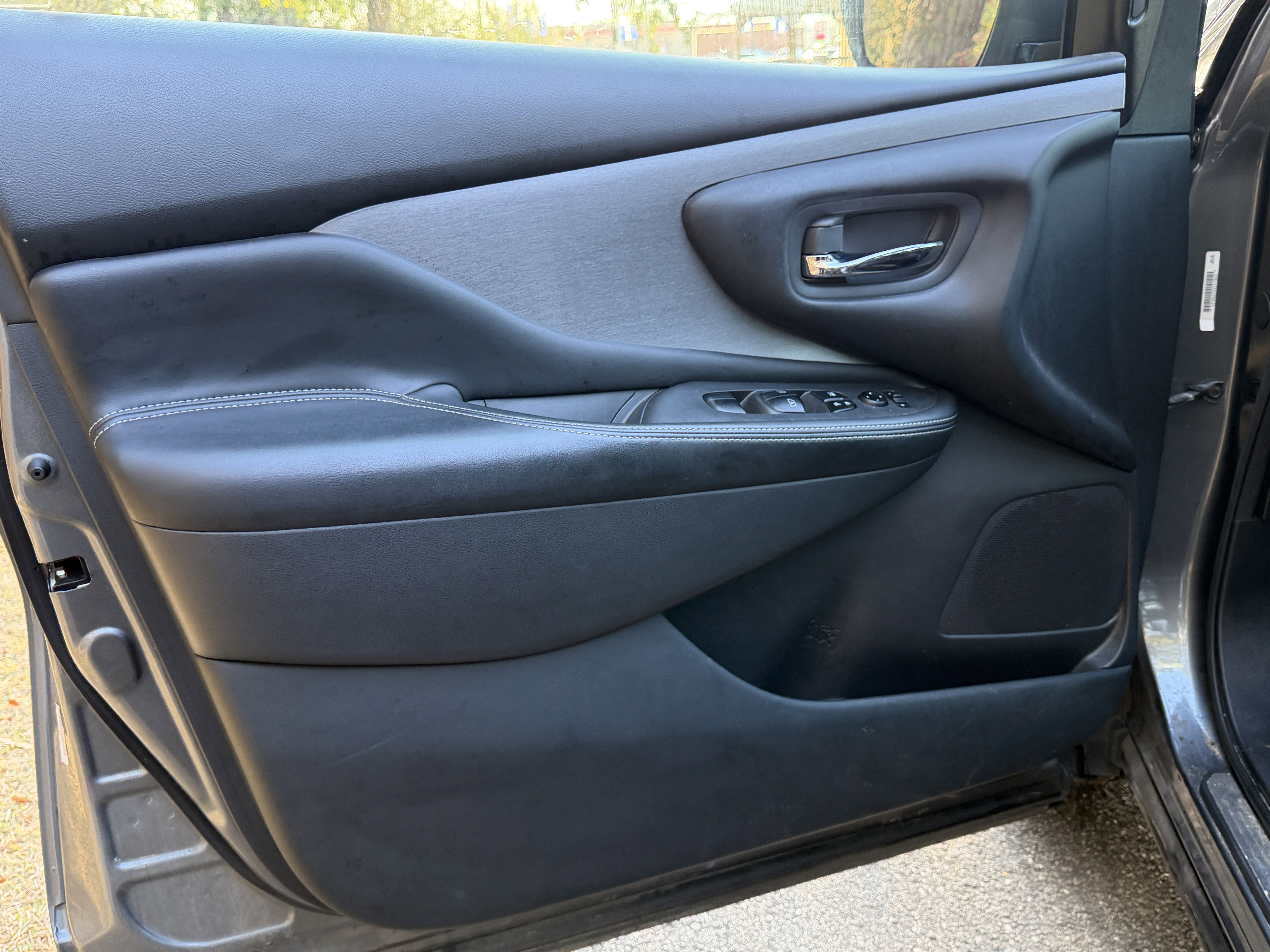 Used 2020 Nissan Murano S w/ Technology Package image 5