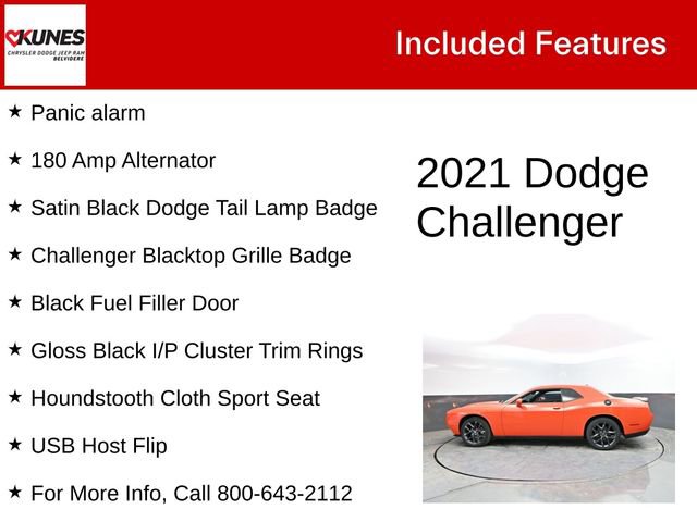 Used 2021 Dodge Challenger SXT w/ Blacktop Package image 4
