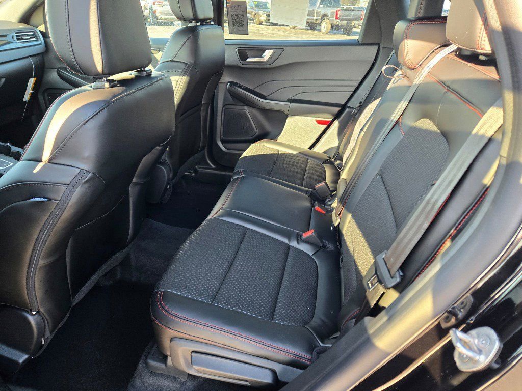 New 2026 Ford Escape ST-Line w/ Cold Weather Package image 17