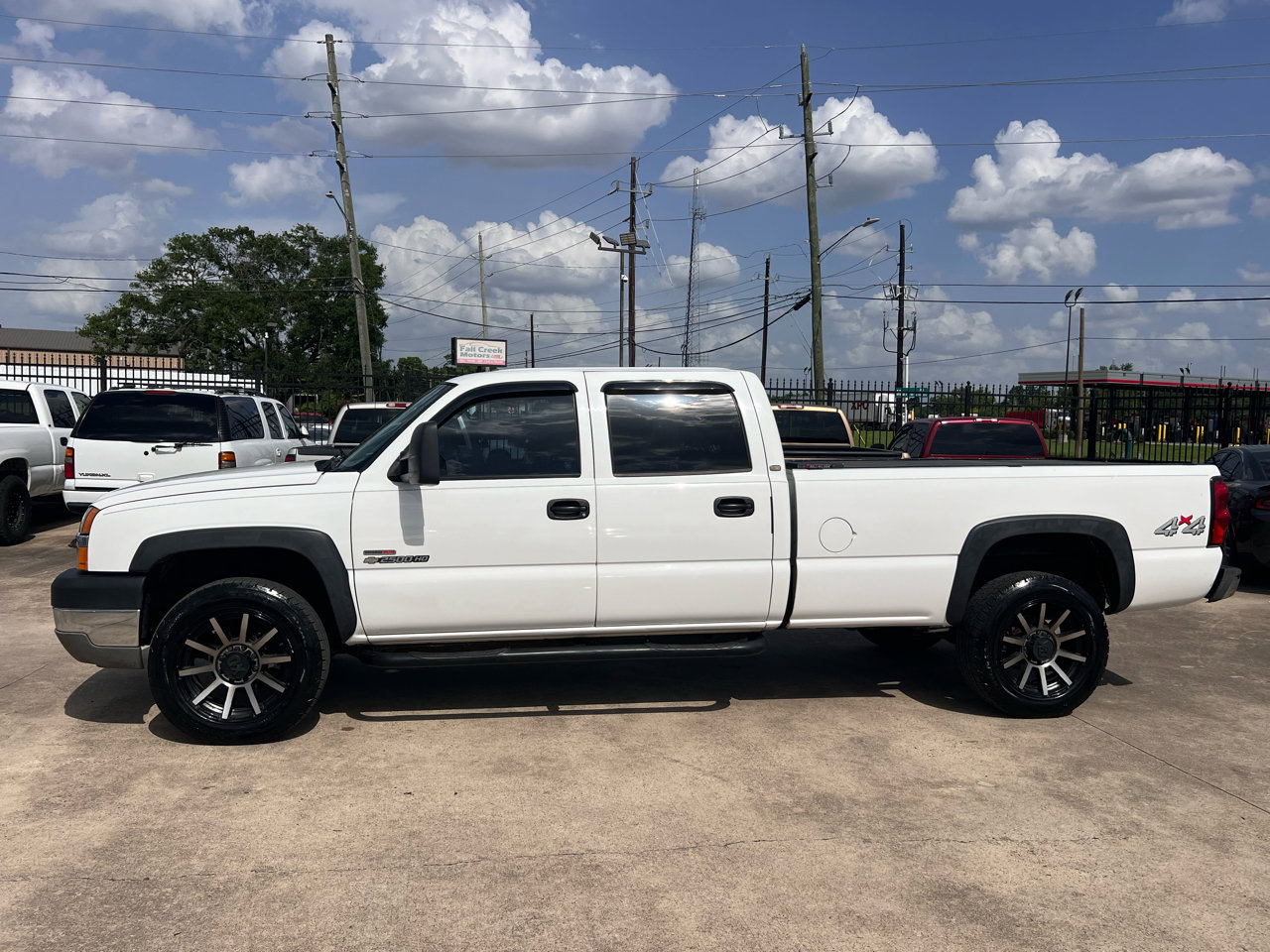 Used 2004 Chevrolet Silverado 2500 W/T image 3