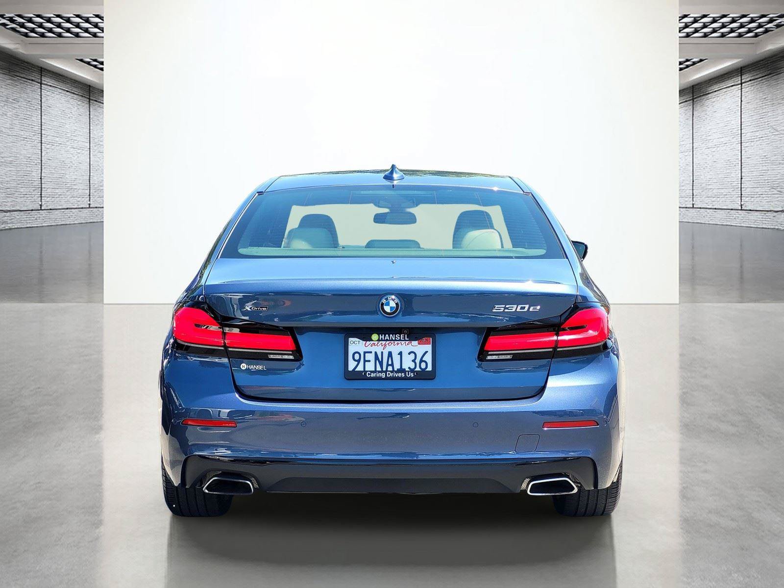 Certified 2023 BMW 530e xDrive w/ Premium Package AWD/4WD image 7