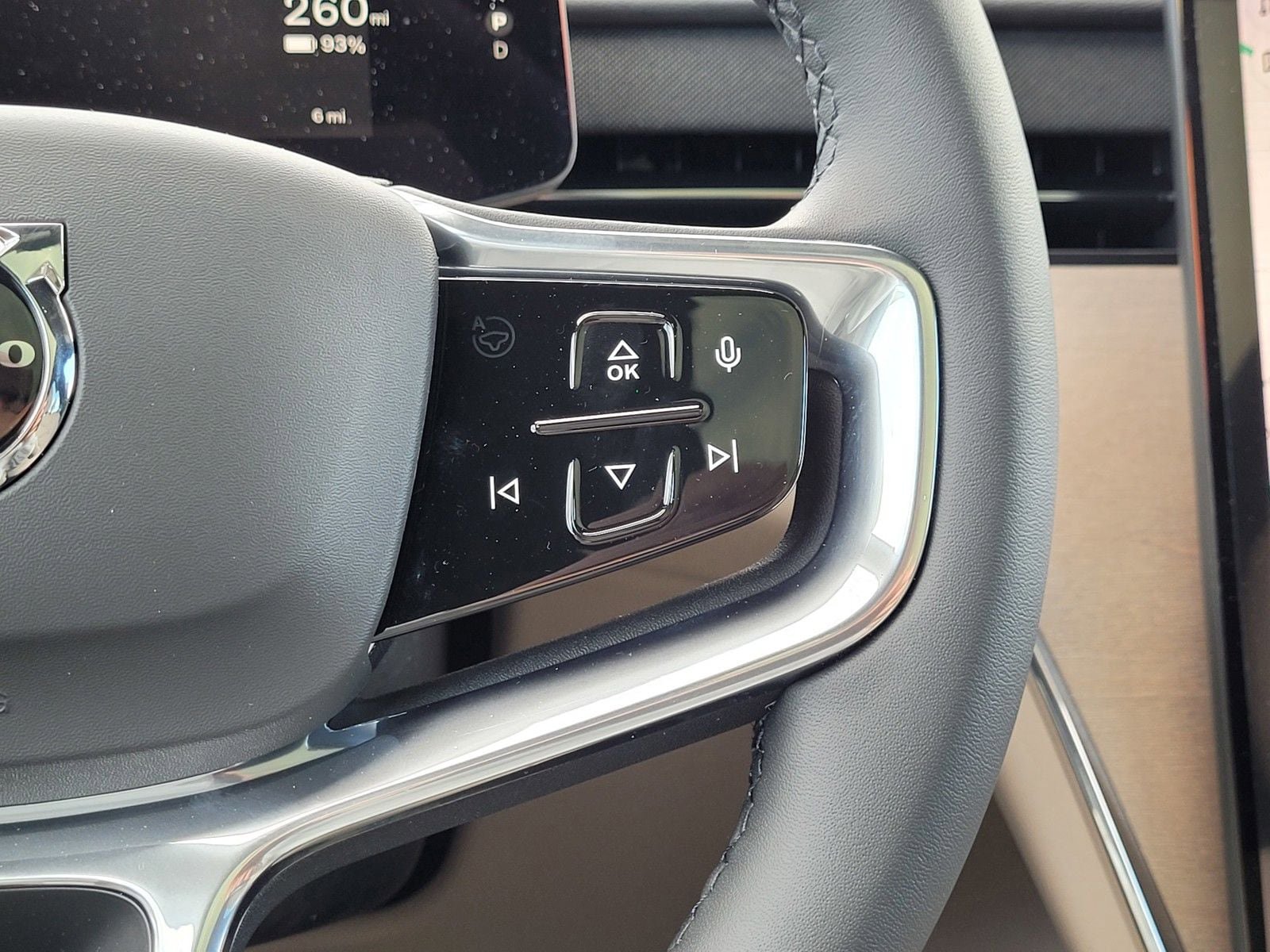 New 2026 Volvo EX90 Plus image 17