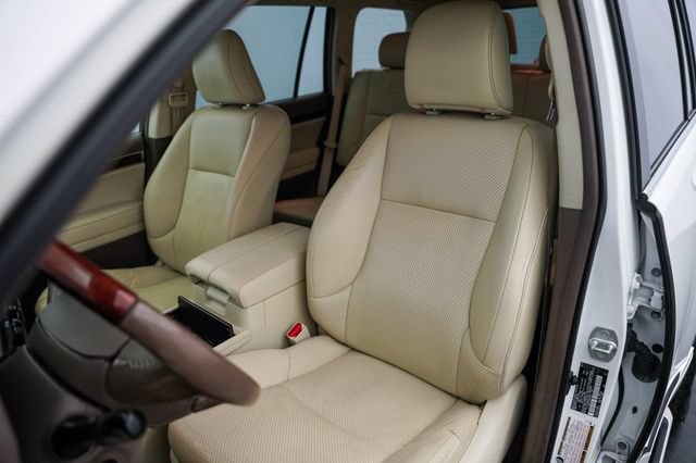 Used 2017 Lexus GX 460 Luxury w/ Preferred Accessory Package AWD/4WD image 19