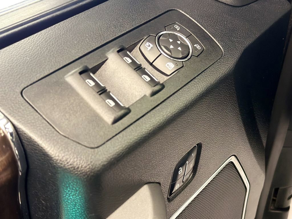 Used 2017 Ford F150 Platinum w/ Technology Package AWD/4WD image 18