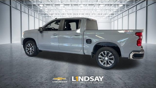 Used 2024 Chevrolet Silverado 1500 LT AWD/4WD image 7