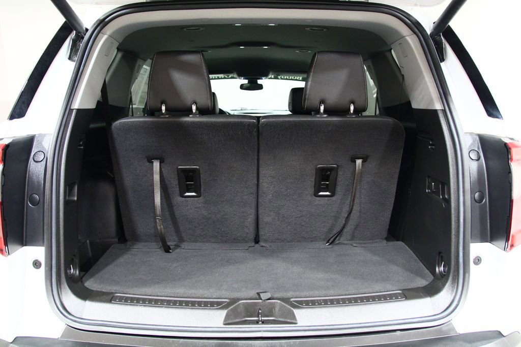 Used 2022 GMC Acadia SLT w/ Elevation Edition image 28