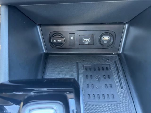 Used 2022 Hyundai Sonata Limited FWD image 35