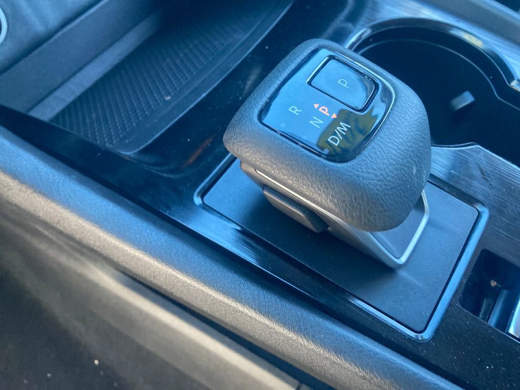 Used 2021 Nissan Rogue SV image 27