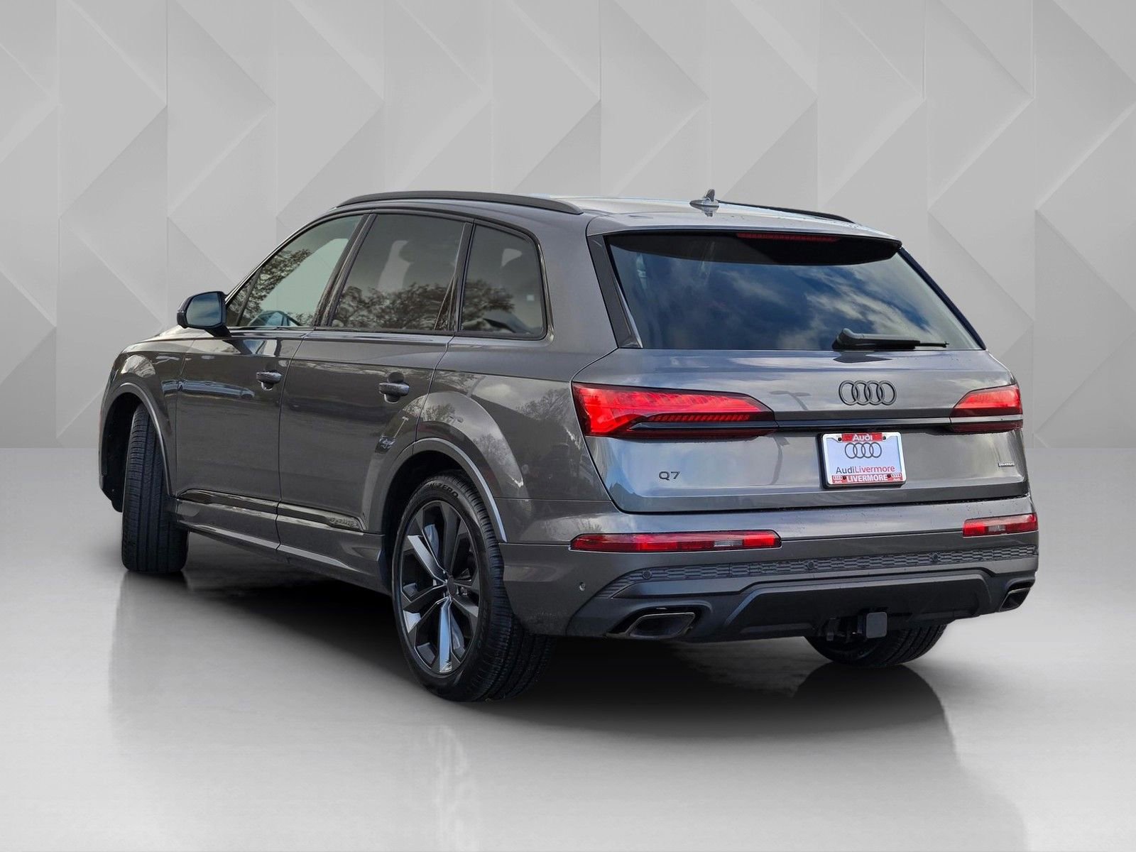 New 2026 Audi Q7 2.0T Premium Plus AWD/4WD image 4
