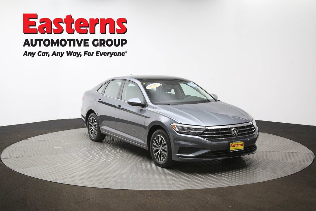 Used 2021 Volkswagen Jetta SE w/ SE Cold Weather Package image 49