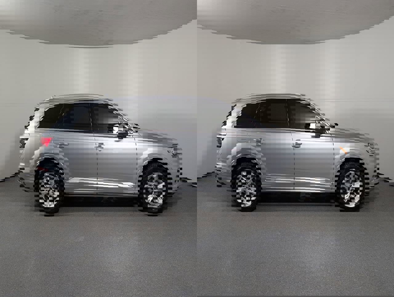 Used 2022 Audi Q7 3.0T Premium image 40