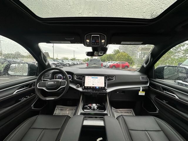 New 2026 Jeep Grand Wagoneer 4WD image 2
