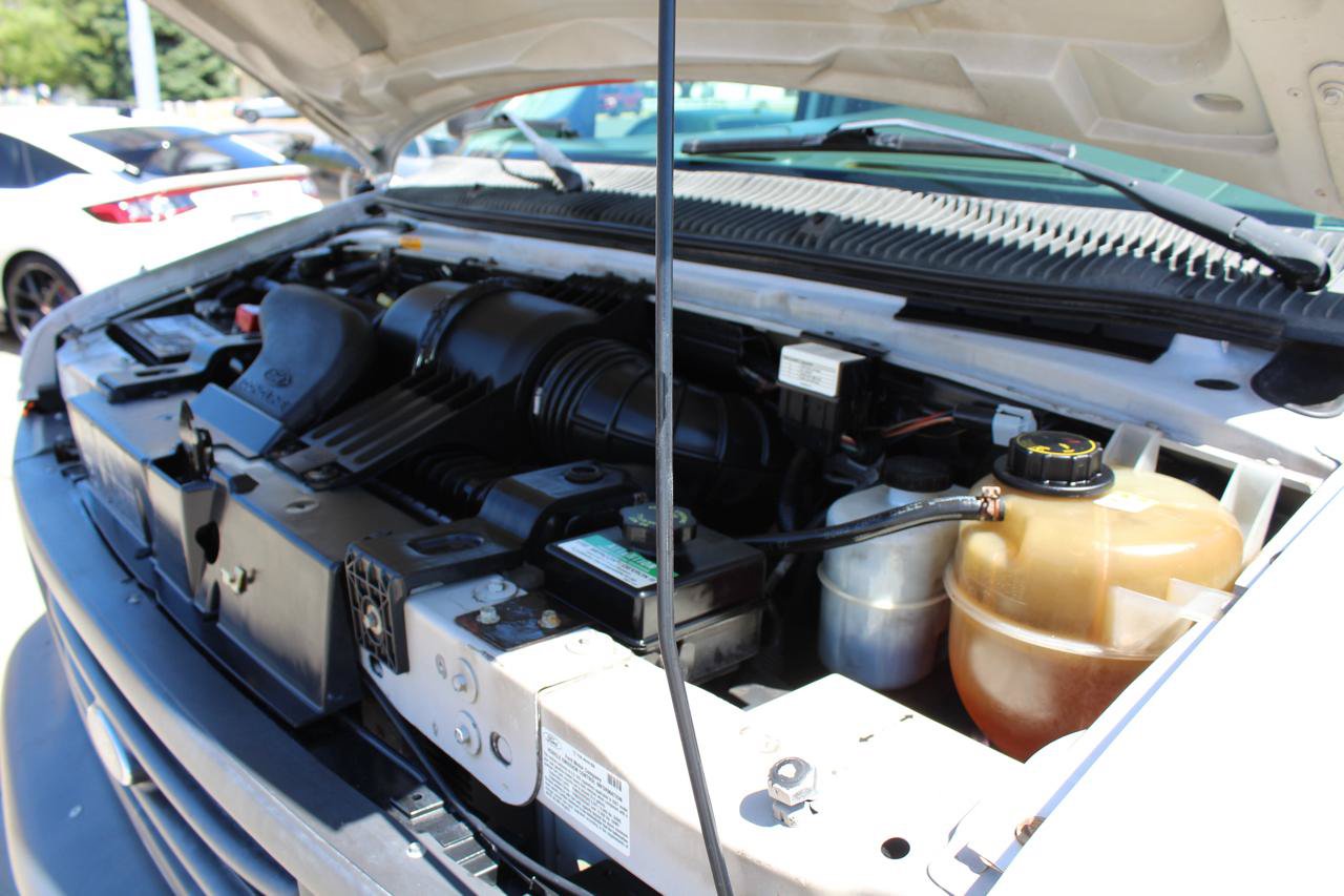 Used 2007 Ford E-450 and Econoline 450 RWD image 32