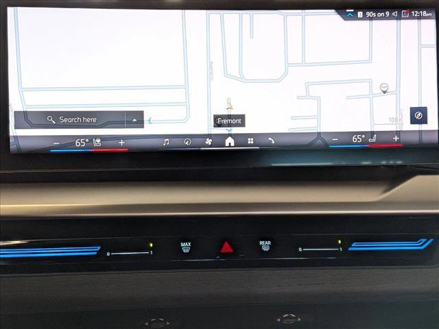 Certified 2025 BMW 530i xDrive w/ M Sport Package image 14