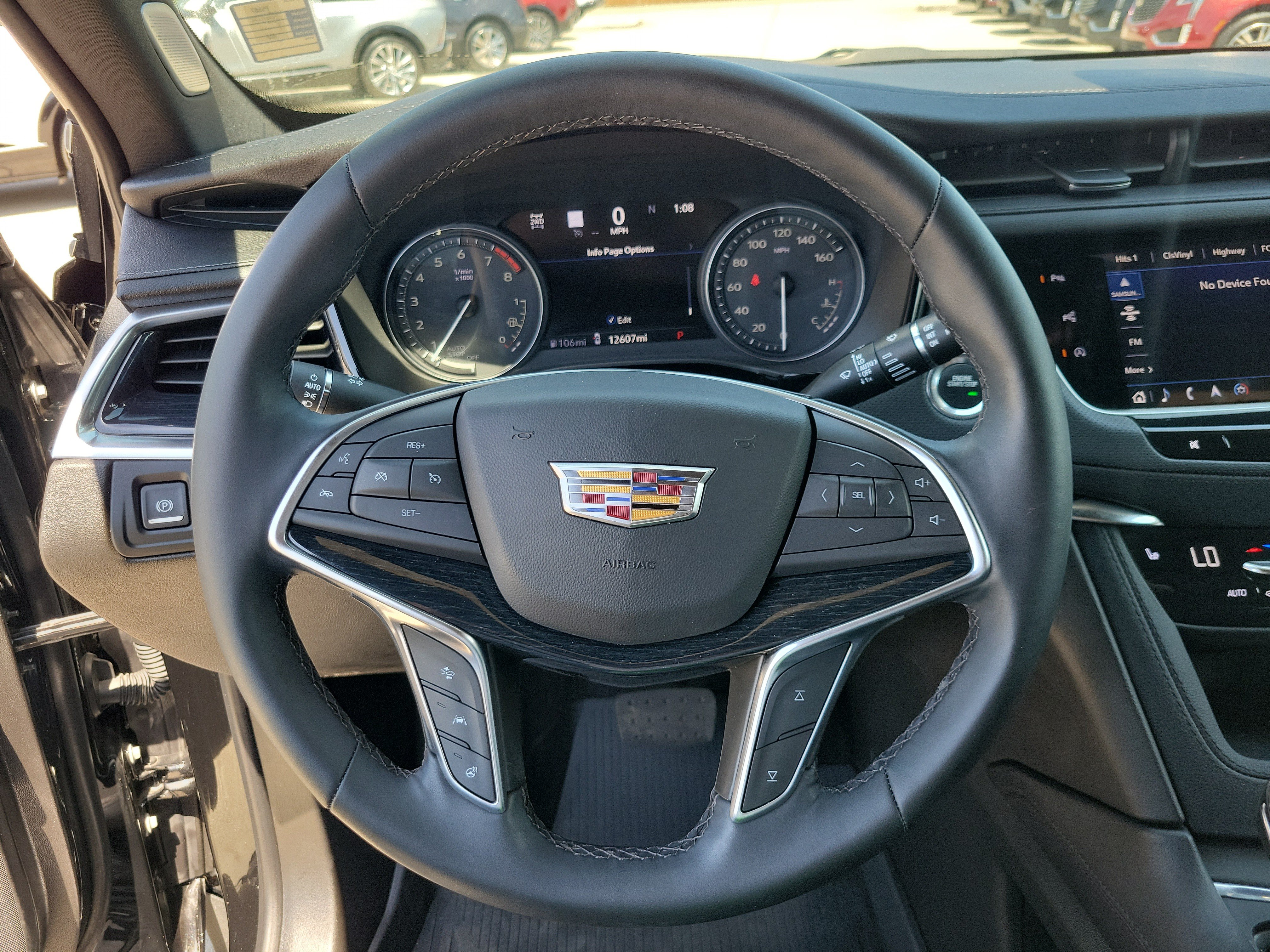 Certified 2025 Cadillac XT5 Premium Luxury w/ Technology Package AWD/4WD image 30