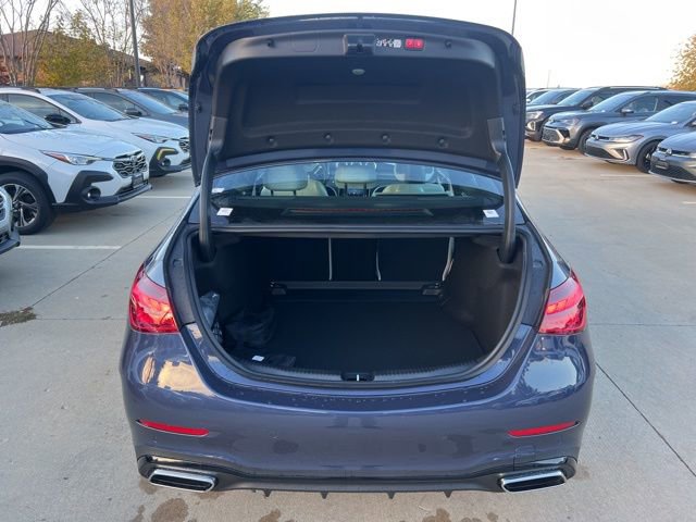 New 2026 Mercedes-Benz C 300 4MATIC Sedan image 9