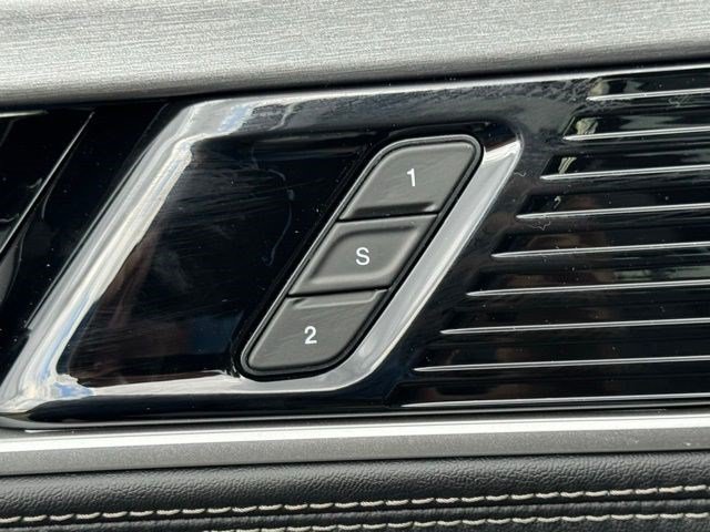 New 2026 Jeep Grand Wagoneer Limited AWD/4WD image 11