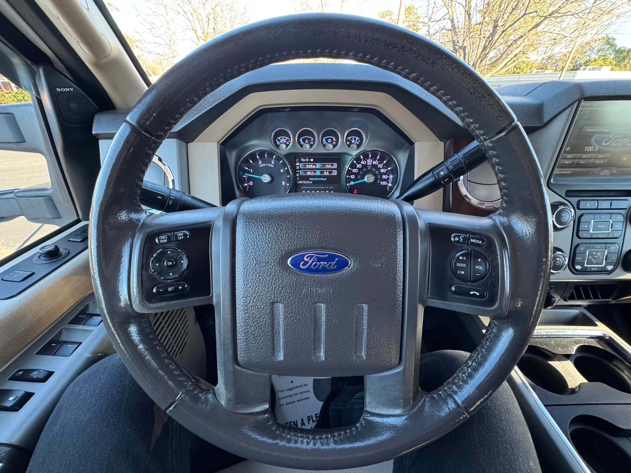 Used 2015 Ford F450 Lariat w/ Lariat Interior Package image 26