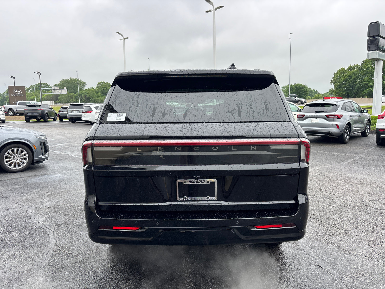 New 2026 Lincoln Navigator Reserve w/ Jet Appearance Package AWD/4WD image 6