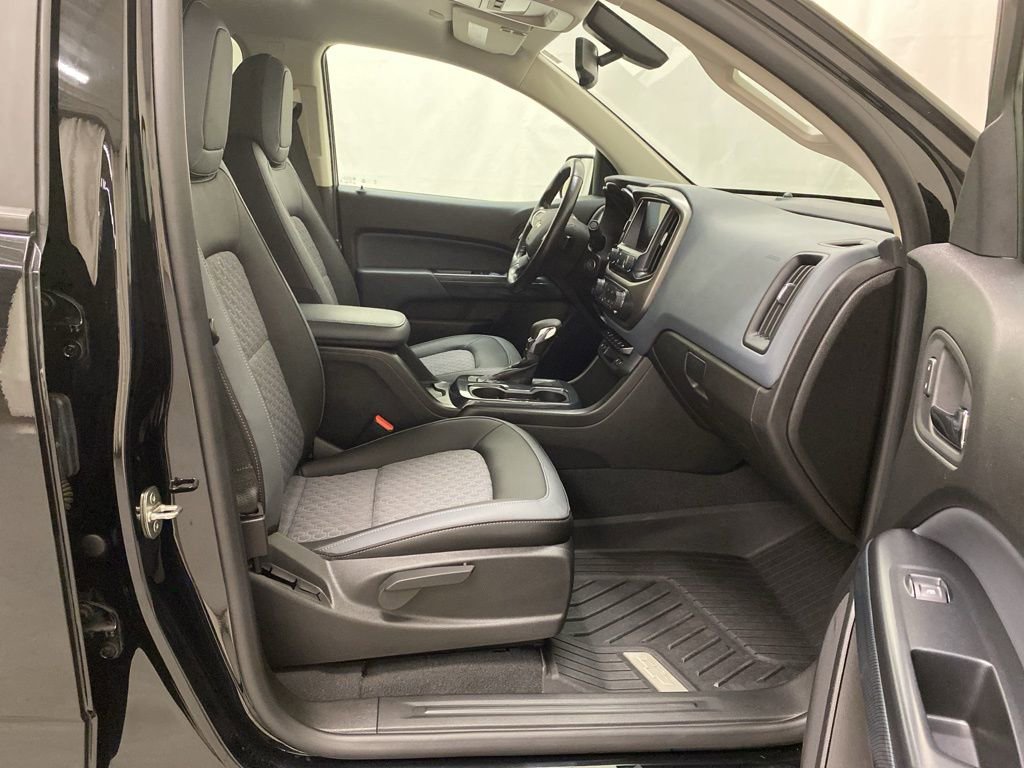 Used 2021 Chevrolet Colorado Z71 w/ Z71 Midnight Edition image 15