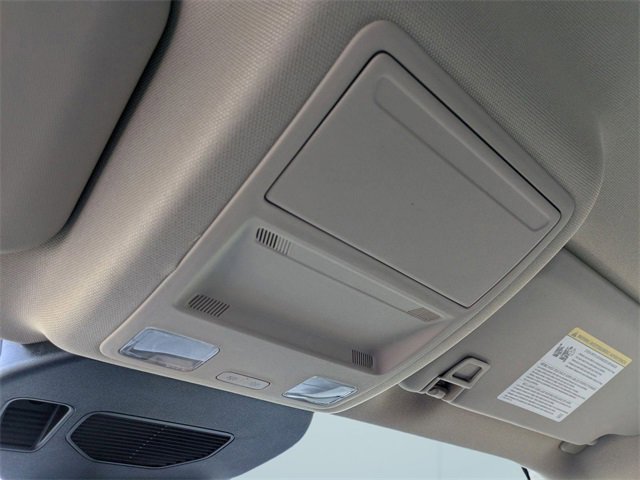 Used 2020 Ford Escape SE image 22