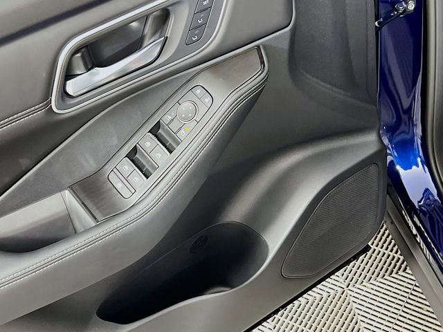 New 2026 Nissan Rogue Platinum w/ Platinum Premium Package image 16